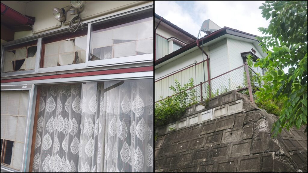 人が住まなくなった実家の傷んだ窓と、伸びた庭木